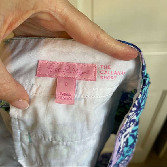 Lilly Pulitzer Catitude Print Callahan Short - Picture 2 of 3